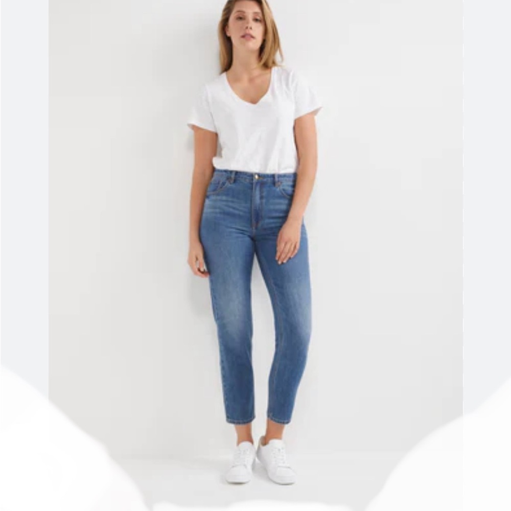 Commonry Girlfriend Jeans Womens 12 Highrise Relaxed Minimalist Capsule